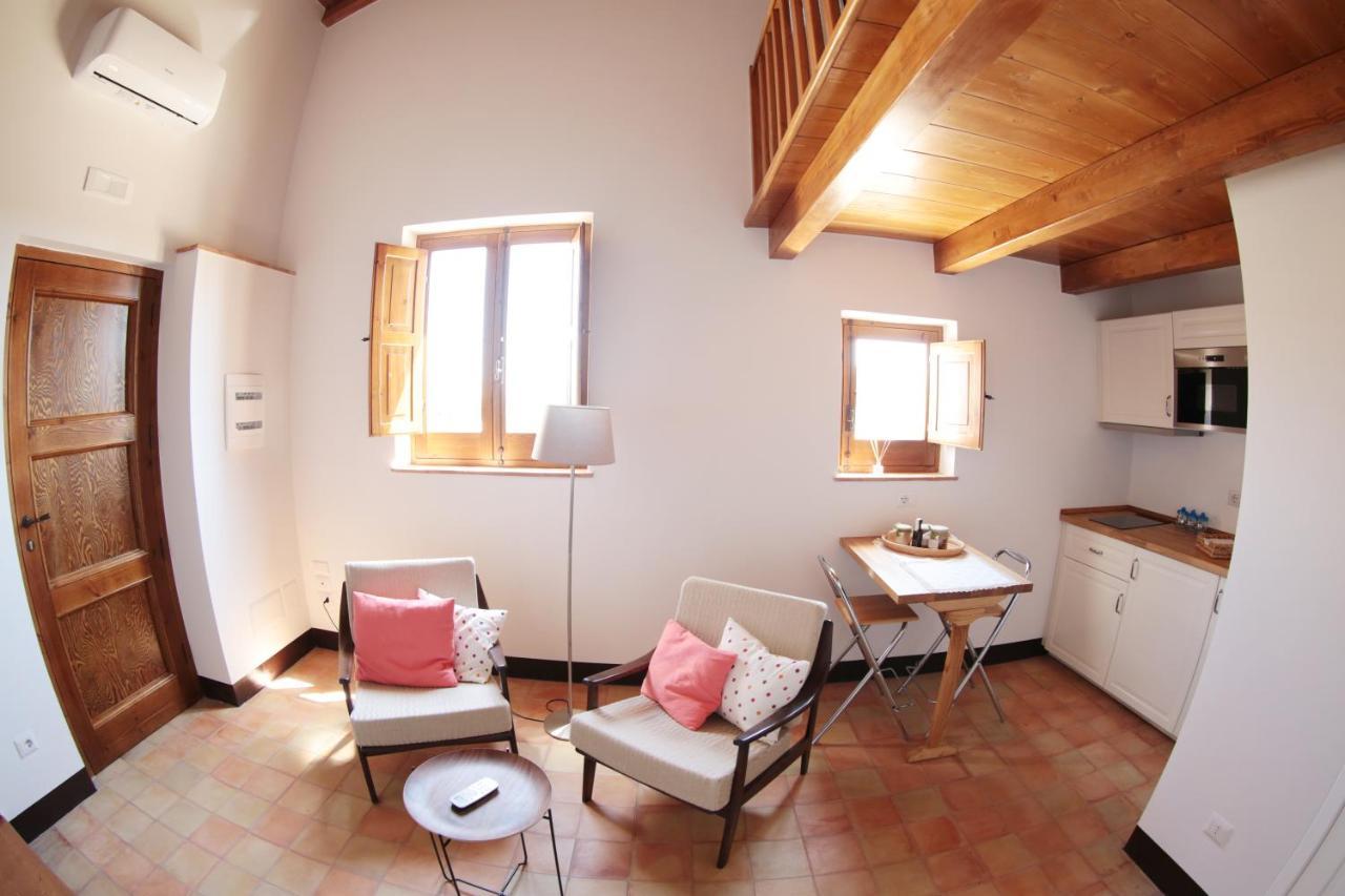 La Casa Del Mandarino Di Borgo Carbone Villa ลอกรี ภายนอก รูปภาพ